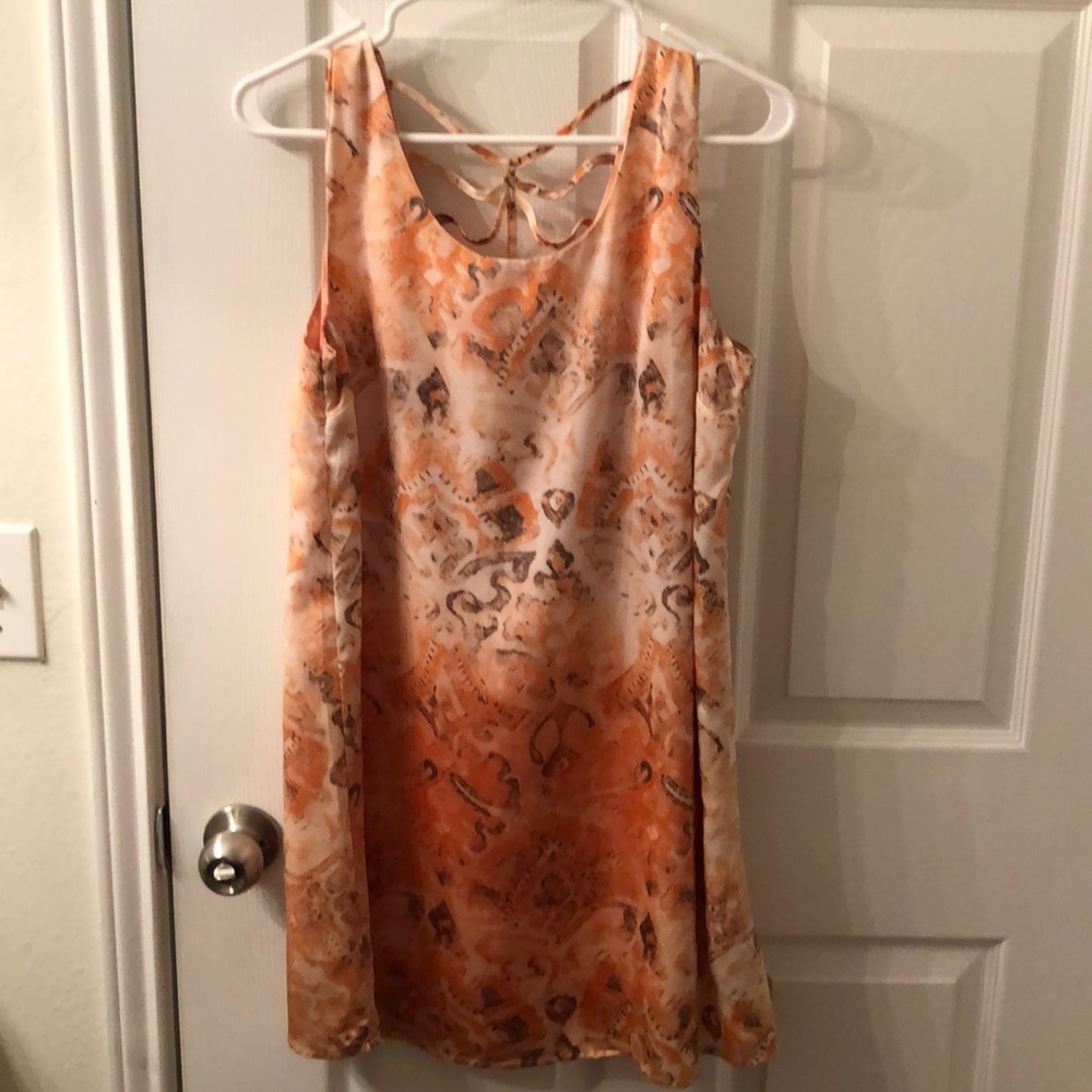 Sleeveless dress